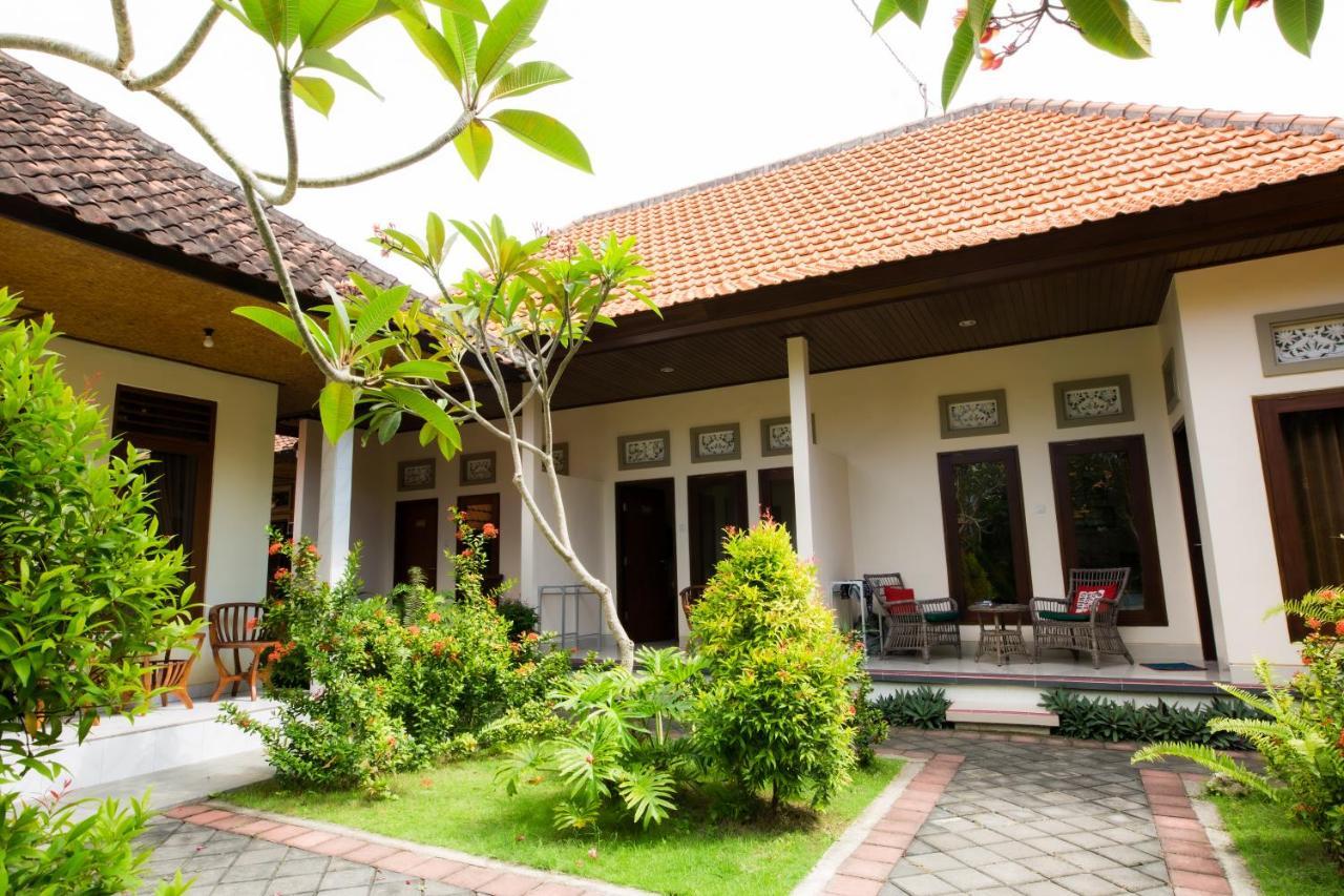 Manda Homestay ซานูร์ ภายนอก รูปภาพ